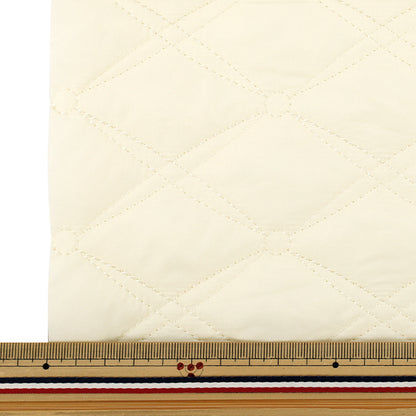 生地 『カジュアルキルトカットクロス ひし形 約65×80cm ホワイト CQ-CA-5WH』