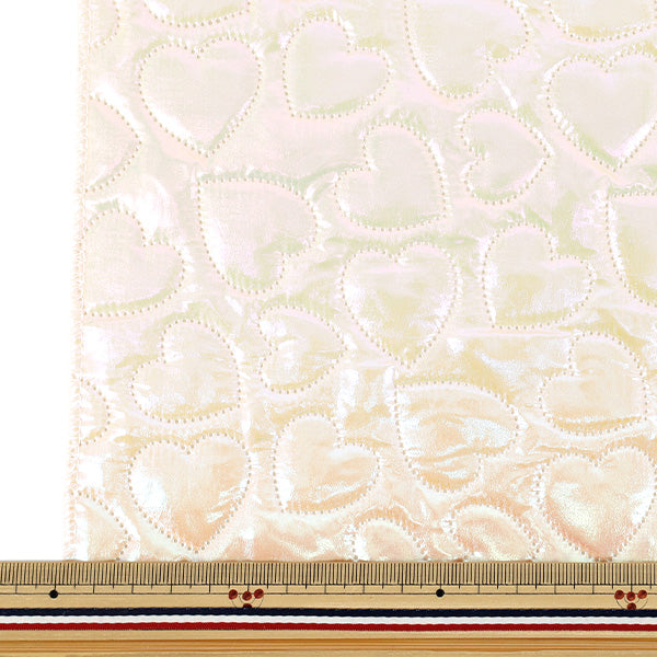 生地 『ユニコーンキルトカットクロス ホワイトハート 約65×80cm CQUPEARL-WHHA』