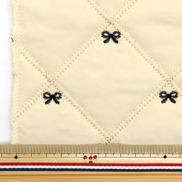 生地 『リボン刺しゅうキルトカットクロス 約63cm×100cm オフホワイト