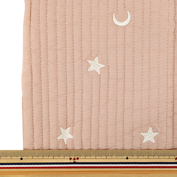 生地 『刺繍入りイブルキルト 月と星 約65×70cm ピンク』