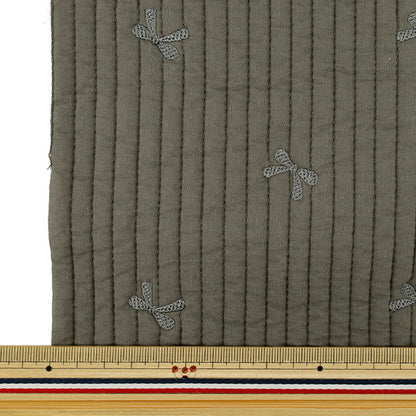 生地 『刺繍入りイブルキルト リボン 約65×70cm チャコールグレー』