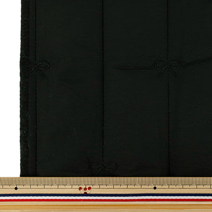 生地 『リボン刺しゅうキルト カットクロス 約130cm×50cm ブラック C-9520-D』
