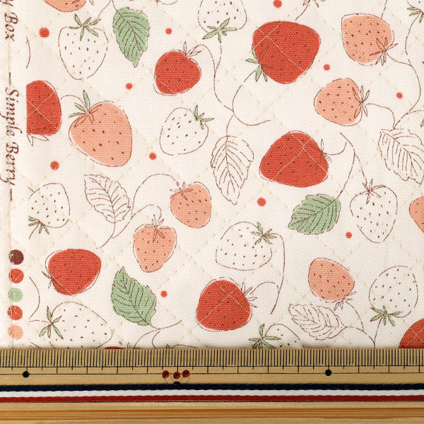 生地 『カラフルキャンバス キルト シンプルベリー カットクロス 約105×80cm アイボリー QCOCA-JBB-IV』 KOKKA コッカ