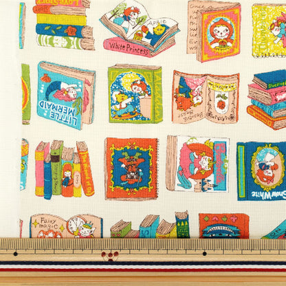 Tissu "siège Dreaming Cat Story : Vers le monde des livres Tissu coupé Environ 110 × 50 cm Ivoire CCOCO2540-1A »