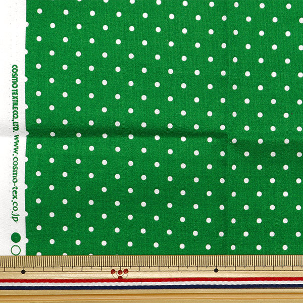 クリスマスパッチワーク布地とデザイン集 生地 『パッチワークカットクロス 約33cm×50cm クリスマスプリント