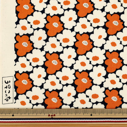 [Quantity from 5] Fabric “Uhayako Cloth Broad Mini Peach Flower Navy x Orange UP5984-G" COTTON KOBAYASHI