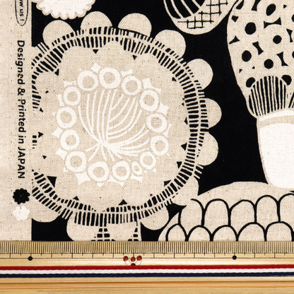 [Quantità a partire da 5] Tessuto "Modello Nordico in tela di cotone Black X Kinari AP51901-2F"