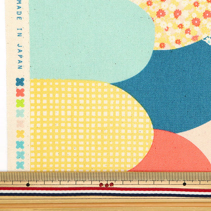 【数量5から】 生地 『Hanauta オックス サニーマリン 海の中のさかな柄 ブルー 142-1357-D3』