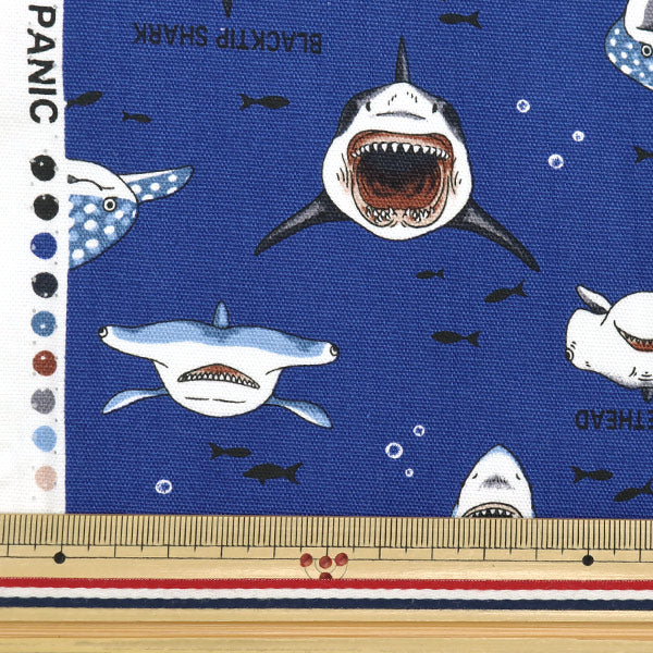【数量5から】 生地 『オックス カラフルキャンバス サメサメシャーク ネイビー COCAN-SHA-NV』 KOKKA コッカ