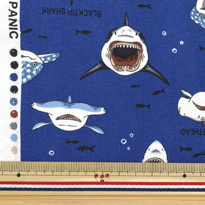 【数量5から】 生地 『オックス カラフルキャンバス サメサメシャーク ネイビー COCAN-SHA-NV』 KOKKA コッカ