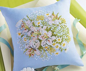 Embroidery kit "Embroidery Kit Cushion Flower 5993 White Rilei" Olympus