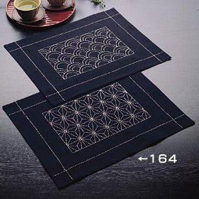 Kit di ricamo "Sashiko Kit Lunch Mat" HeMpoha "Navy 164" Olympus Orimpass