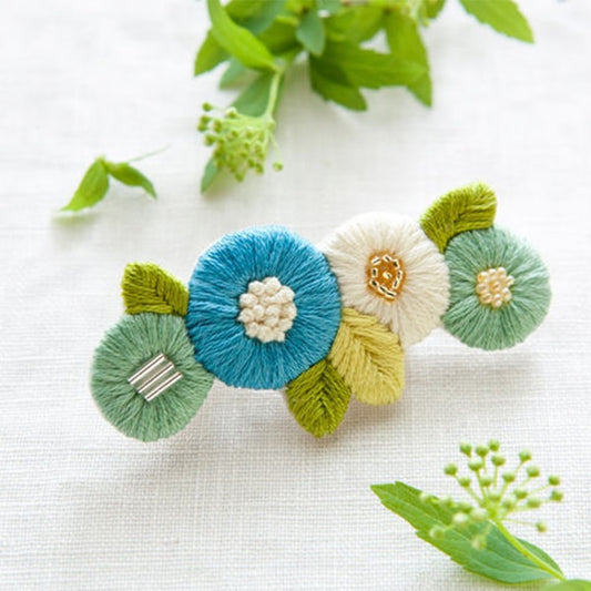 PIECE embroidery kit "K.OMONO FIORET HAIR ACCESSORY Hair Clip Blue"