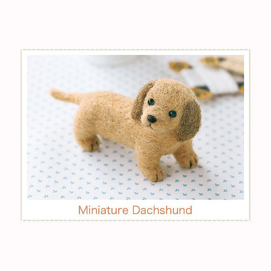 Wolle Filz Kit "Filzhund Miniatur Dackel H441-264" aus flauschiger Wolle hergestellt Hamanaka