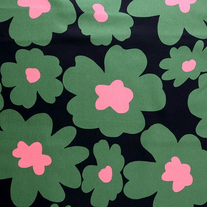 [From quantity 5] Fabric "Twill print Scandinavian floral pattern green KTS3676-G" COTTON KOBAYASHI