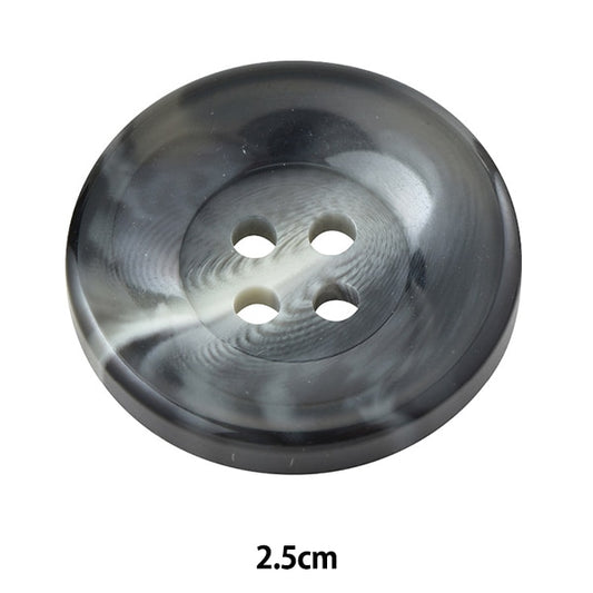 ボタン 『水牛調ボタン 四つ穴 #06 2.5cm VT9895』