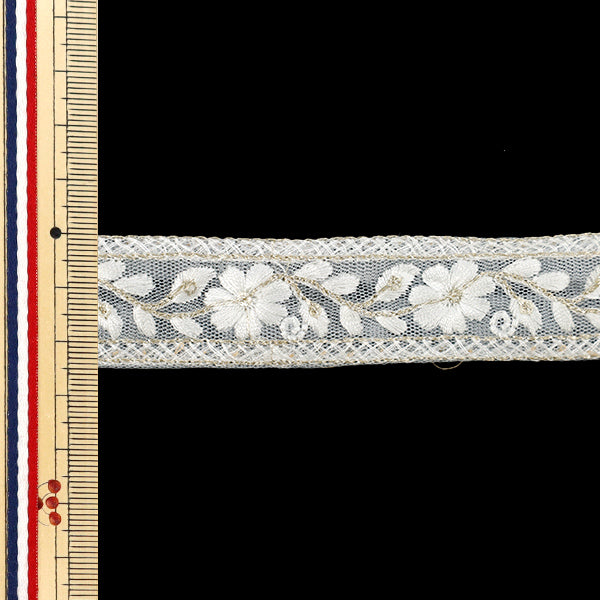 [الكمية تبدأ من 5] حرف اليدويةالزركشة "2023 زركشة التطريز الهندي أبيض X White 444a"