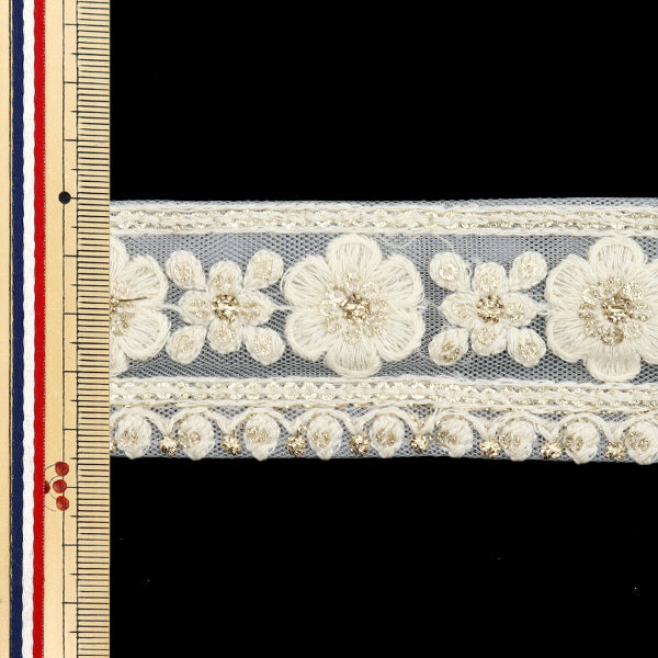 [Aus Menge 5] HandwerkBesätze "2024 Indischer Stickereibesatz Weiß x weiß 2028a"