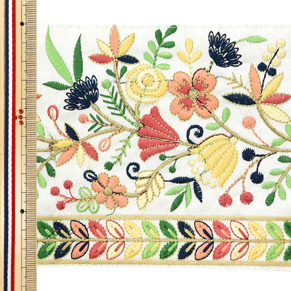 [Aus Menge 5] HandwerkBesätze "2024 Indischer Stickereibesatz Weiß x Gelb 2243c"