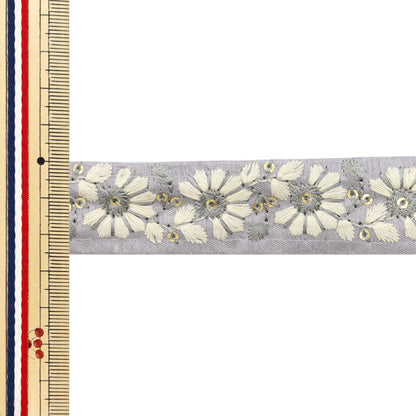 [수량 5에서] 수예브레이드 "2024 인도 자수 브레이드 회색 x 화이트 47169E"