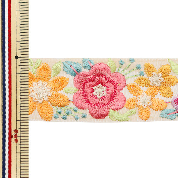 [Quantity starting from 5] HandicraftsTrim "2022 Indian embroidery trim Beige x Orange 45260D"