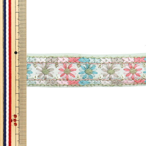 [Menge ab 5] KunsthandwerkBesätze "2025 Indischer Stickereibesatz Grün x Weiß 47912e"