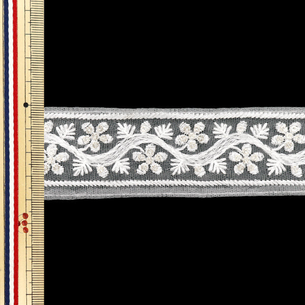 [Cantidad a partir de 5] artesaníasRibete 『Ribete bordado indio Aprox. 4 cm de ancho White M-518i"