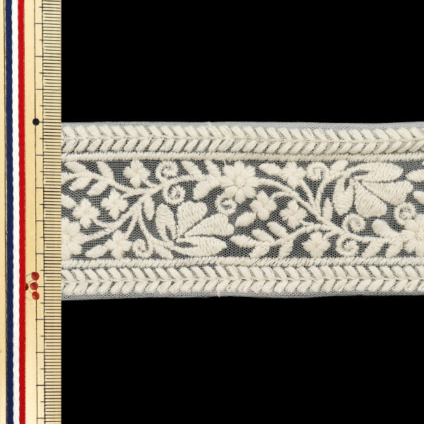 [Quantité à partir de 5] artisanatGarniture 『Garniture de broderie indienne Env. 5,5 cm de large M-643B blanc"
