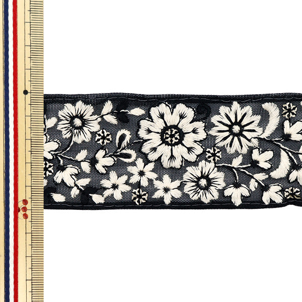 [Quantity starting from 5] HandicraftsTrim 『Indian embroidery trim Approx. 5cm wide Black x White M-647A"
