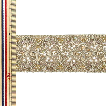 【数量5から】 手芸ブレード 『2025インド刺繍ブレード 約4.5cm幅 ベージュ 47996D』