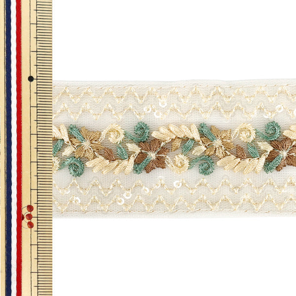 【数量5から】 手芸ブレード 『2025インド刺繍ブレード 約5cm幅 ベージュ 47910K』