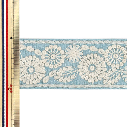 【数量5から】 手芸ブレード 『2025インド刺繍ブレード 約5cm幅 ブルー×ホワイト M-1068G』