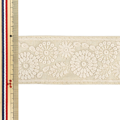 【数量5から】 手芸ブレード 『2025インド刺繍ブレード 約5cm幅 ホワイト×ホワイト M-1068J』