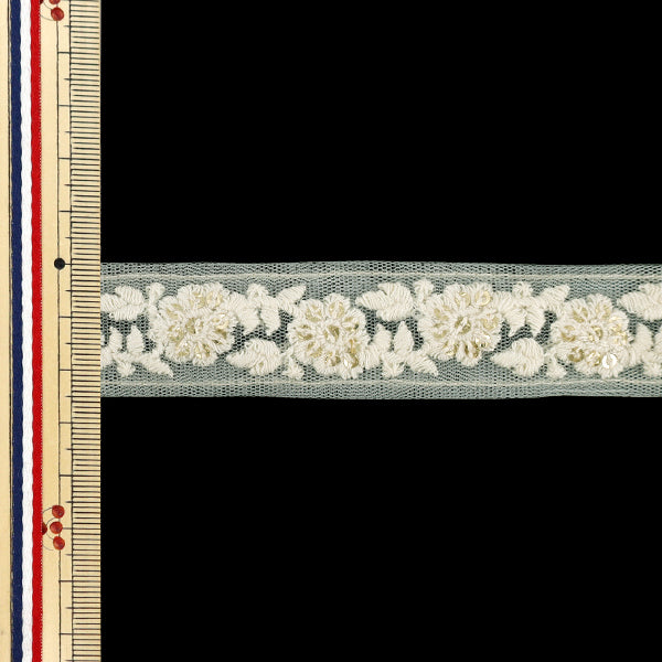 【数量5から】 手芸ブレード 『2025インド刺繍ブレード 約2.5cm幅 グリーン×ホワイト M-1097E』