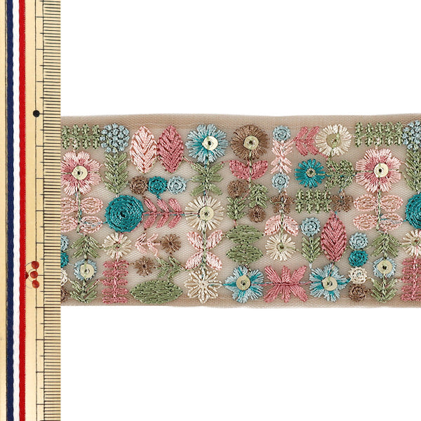 【数量5から】 手芸ブレード 『2026インド刺繍ブレード 約6cm幅 ベージュ M-5165E』