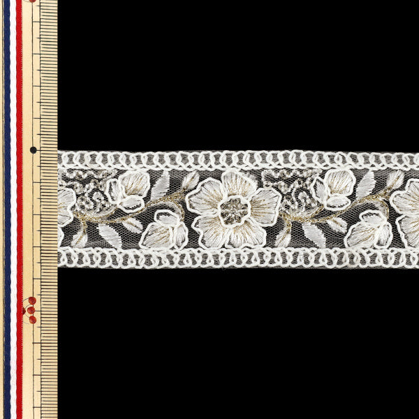 【数量5から】 手芸ブレード 『2026インド刺繍ブレード 約3.5cm幅 ホワイト M-5074B』