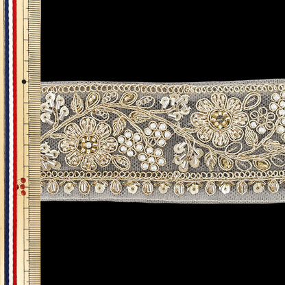 【数量5から】 手芸ブレード 『2026インド刺繍ブレード 約5.5cm幅 ホワイト×ゴールド 48598P』