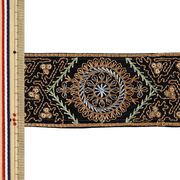 [Quantità da 5] ArtigianatoTrim 『2026Rifiniture per ricamo indiano Larghezza circa 5,5 cm nero M-5406A”