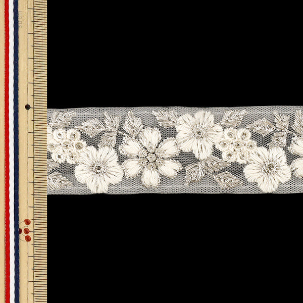 【数量5から】 手芸ブレード 『2026インド刺繍ブレード 約3.5cm幅 ホワイト M-5580O』