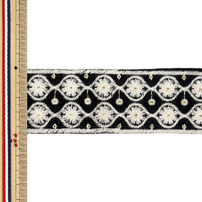 [Quantité à partir de 5] ArtisanatGarniture 『2026Garniture de broderie indienne Environ 4,5 cm de largeur noir M-5226H"