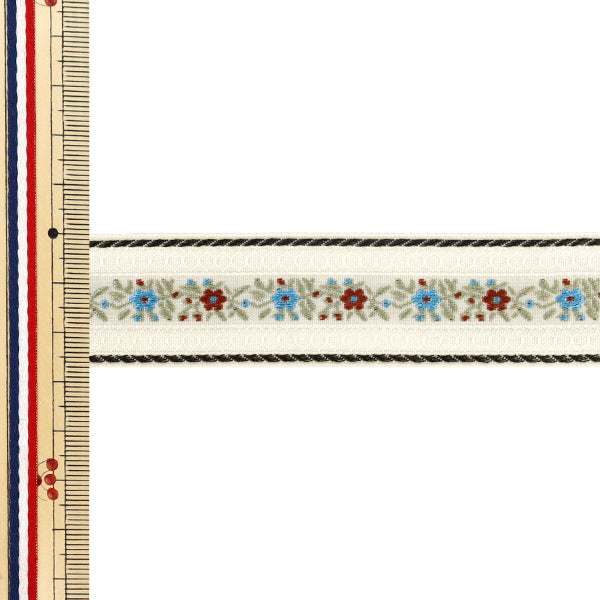 Cinta "bordado de floresCinta Blanquecino aprox. 2m YRC2601-27”