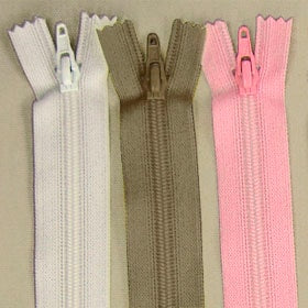 ファスナー 『フラットニットファスナー 40cm 801 生成り』 YKK