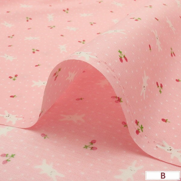 [From quantity 5] Fabric "Home Collection Cotton Rabbit and Strawberry Pattern DH11989S B"