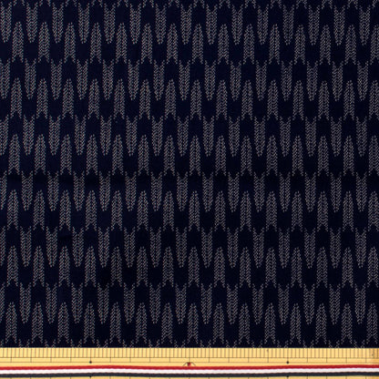 [Dalla quantità 5] tessuto "tessuto ya kasuri pattern stampato in stile giapponese blu scuro 88222-6-4"