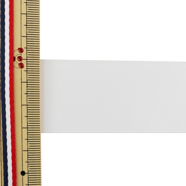 Ribbon "Double -sided satinRibbon Off -white 32mm x 3m "