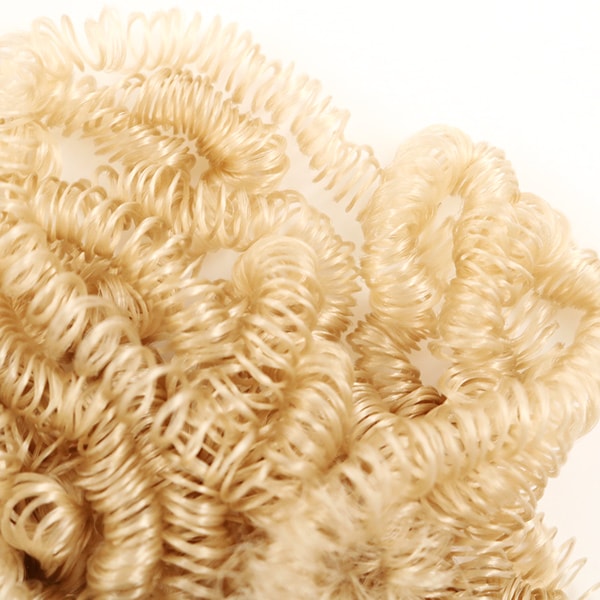 ドールチャーム素材 『カーリーヘアー6mmブロンド M-252』 Panami パナミ タカギ繊維