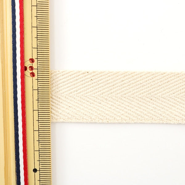 [Aus Menge 5] Handwerkband "FischgrätenbandBand 25mm #521 Elfenbein "