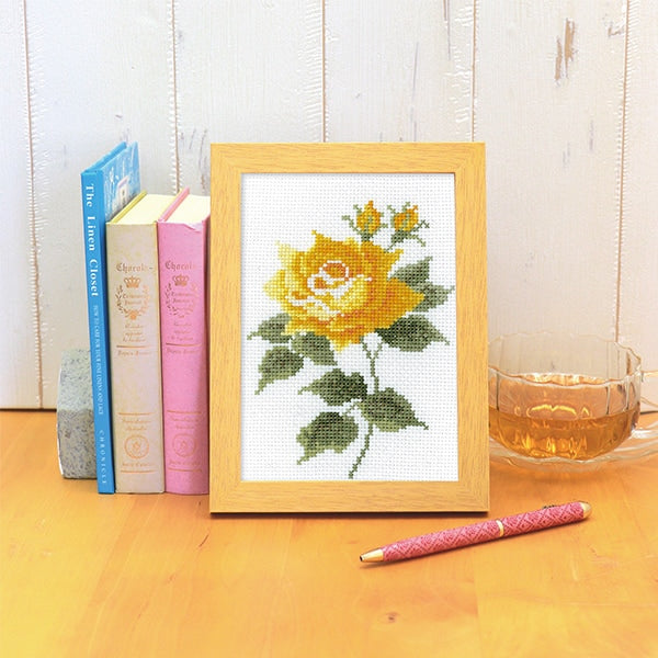 Embroidery kit "12 months flower frame embroidery kit October Yellow Rose Malie Mary Collection 7517" Olympus