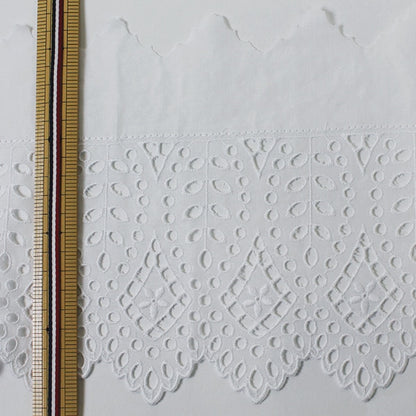 [Aus Quantität 5] Lace Ribon Tape "Baumwollspitze breit weiß ca. 20 cm T23473"