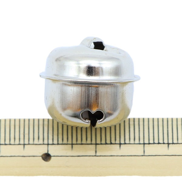 手芸金具 『福鈴 2.1cm シルバー』 – Yuzawaya